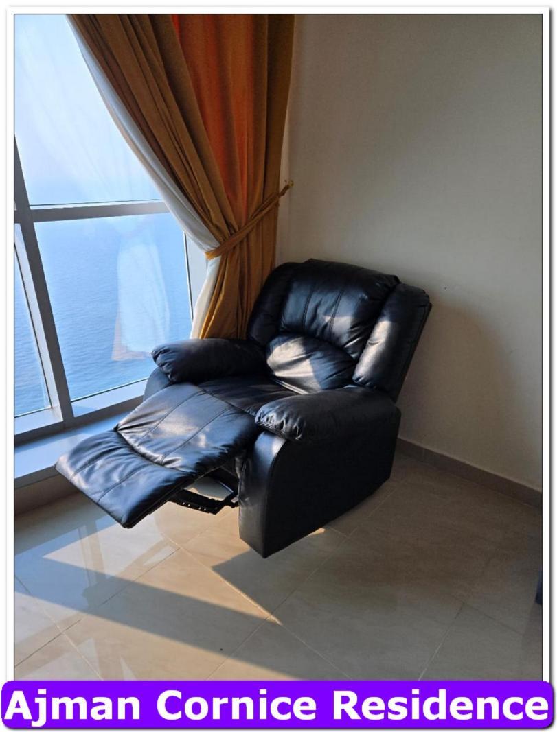 Skyline High Beach 2 Bedroom Apartment Ajman Exterior photo